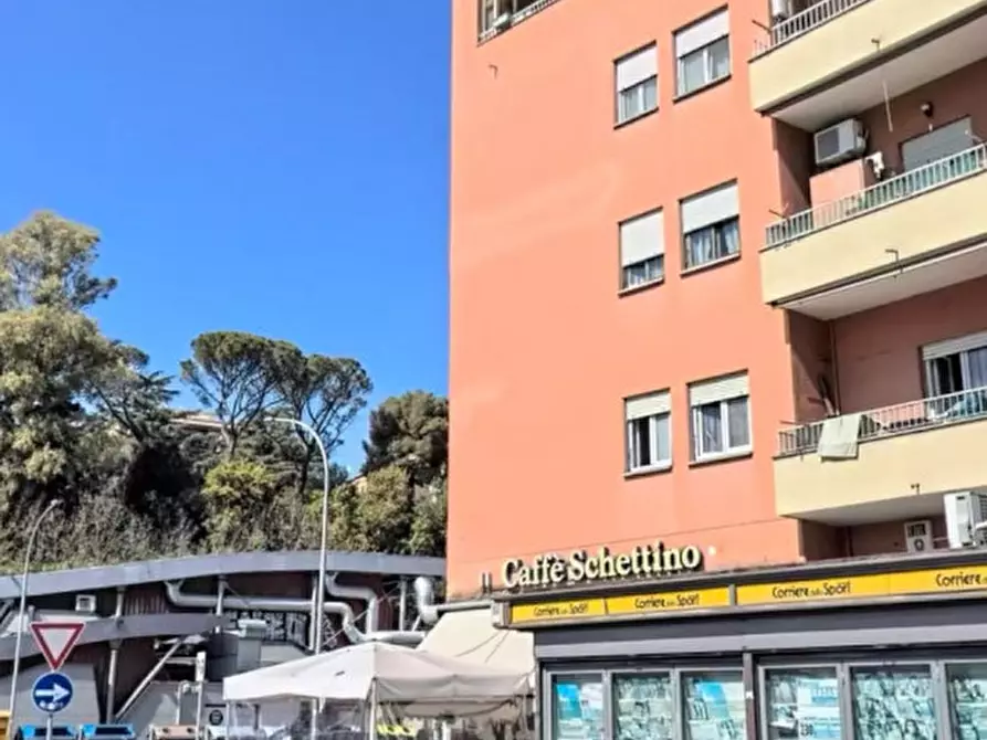 Immagine 3 di Appartamento in vendita  in Via Mattia Battistini a Roma