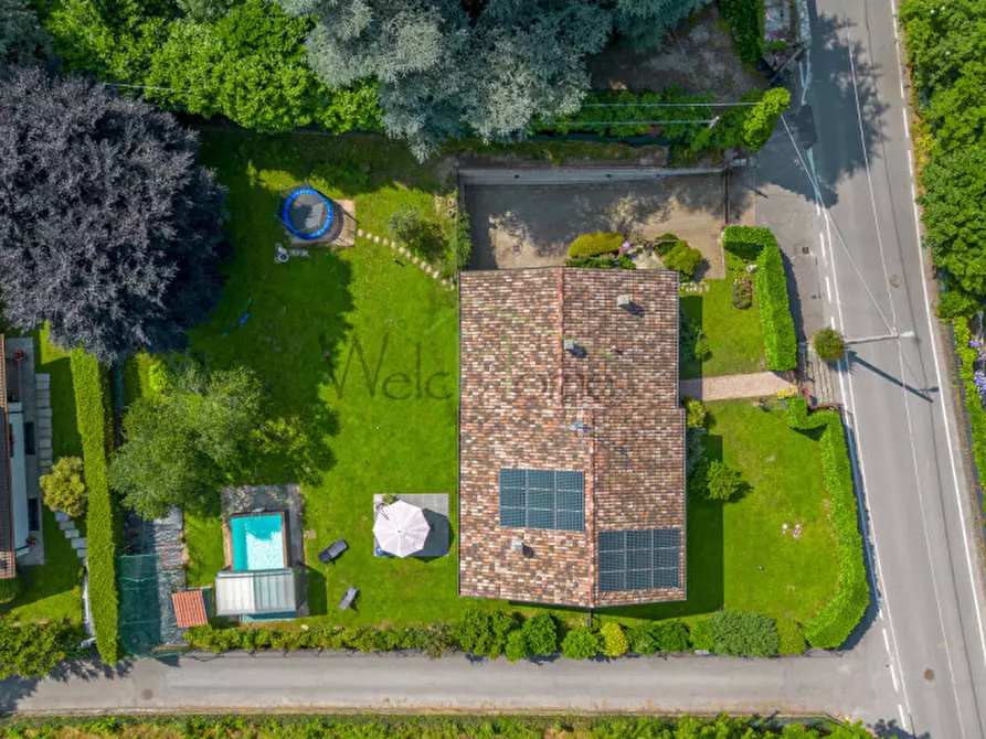 Immagine 6 di Villa in vendita  in albavilla, via saruggia a Albavilla