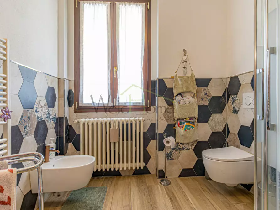 Immagine 31 di Villa in vendita  in albavilla, via saruggia 33 a Albavilla