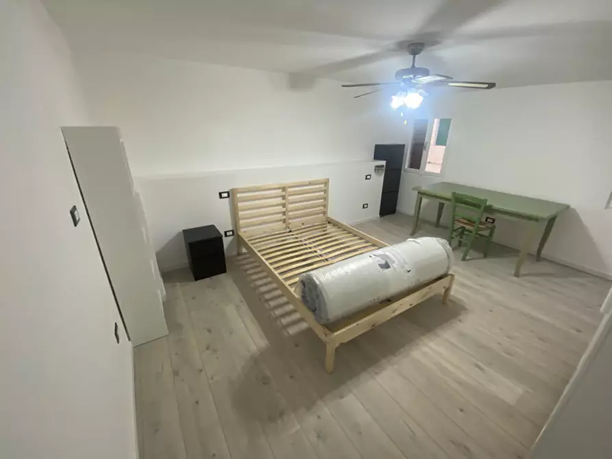 Immagine 1 di Camera in affitto  a Padova