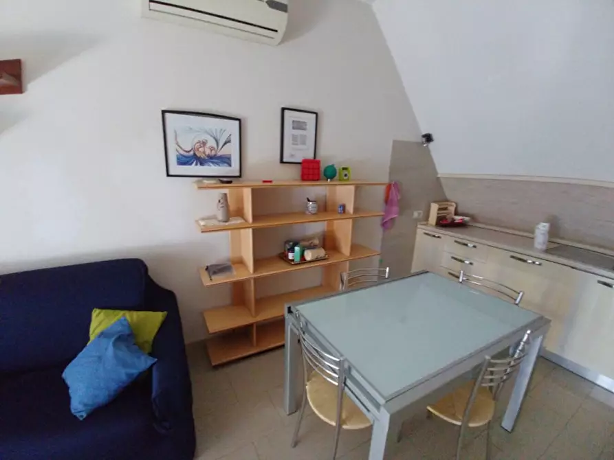 Immagine 3 di Appartamento in vendita  in PIAZZA MONTE TITANO a Milano