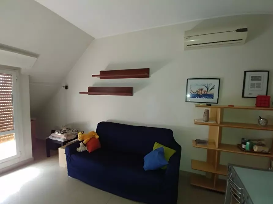 Immagine 4 di Appartamento in vendita  in PIAZZA MONTE TITANO a Milano