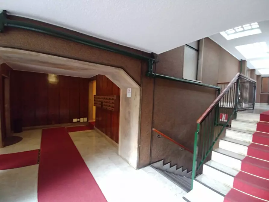 Immagine 22 di Appartamento in vendita  in PIAZZA MONTE TITANO a Milano