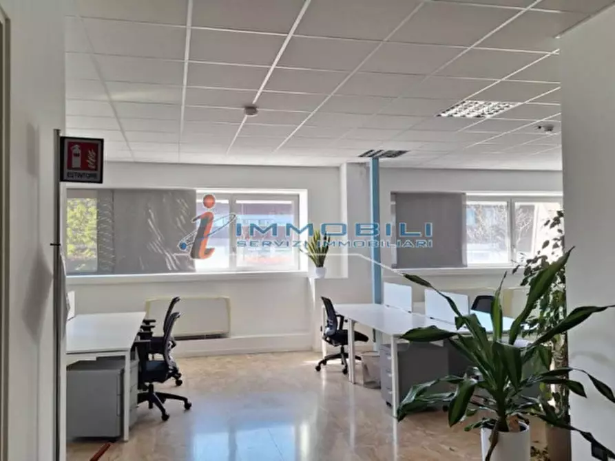 Immagine 8 di Ufficio in affitto  in VIA SCHIEVANO ENRICO a Milano