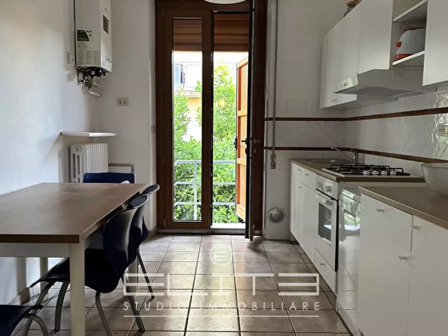 Immagine 10 di Appartamento in affitto  a Ancona
