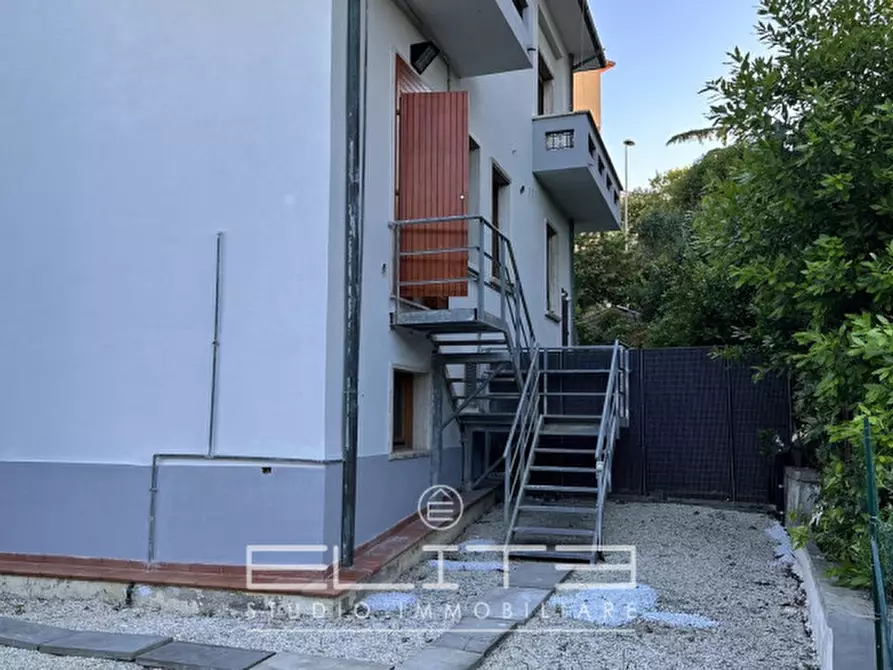 Immagine 12 di Appartamento in affitto  a Ancona