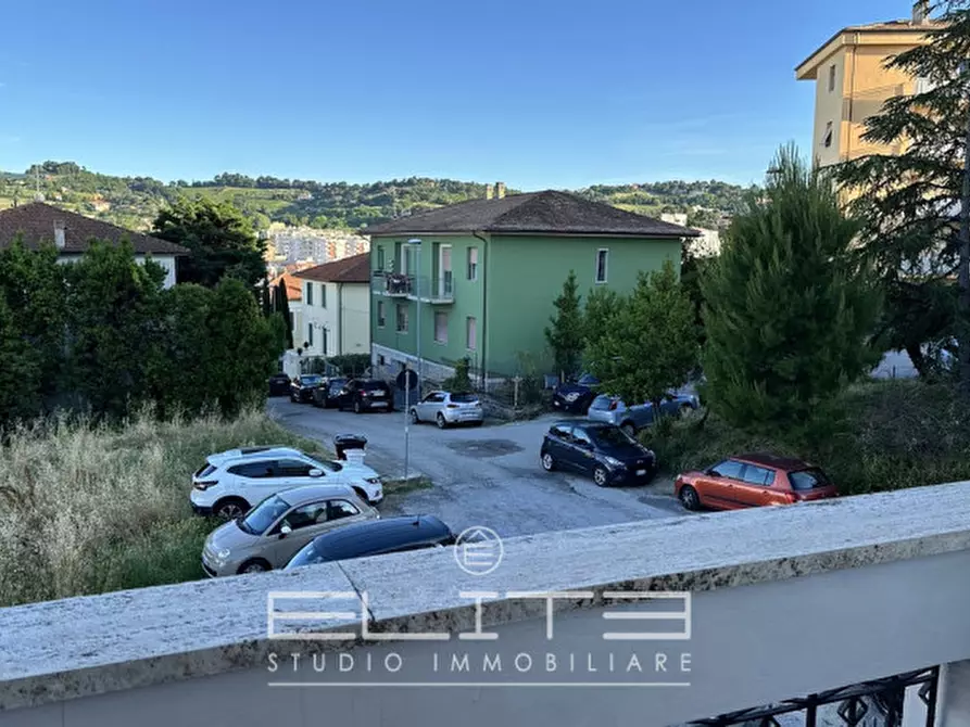 Immagine 21 di Appartamento in affitto  a Ancona