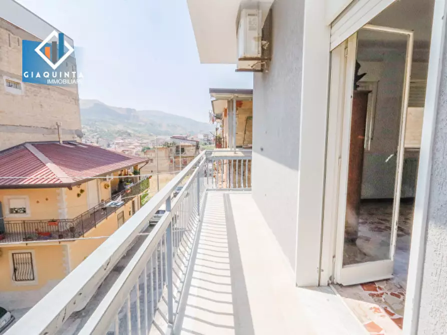 Immagine 13 di Casa indipendente in vendita  in Via Bergamo n.51 a Palagonia