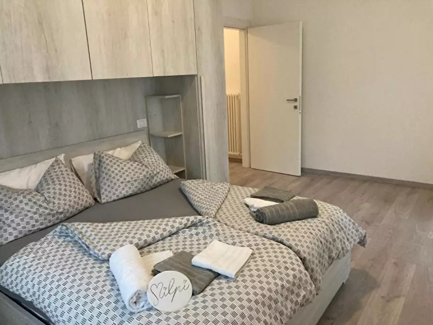 Immagine 3 di Casa bifamiliare in vendita  a Trento