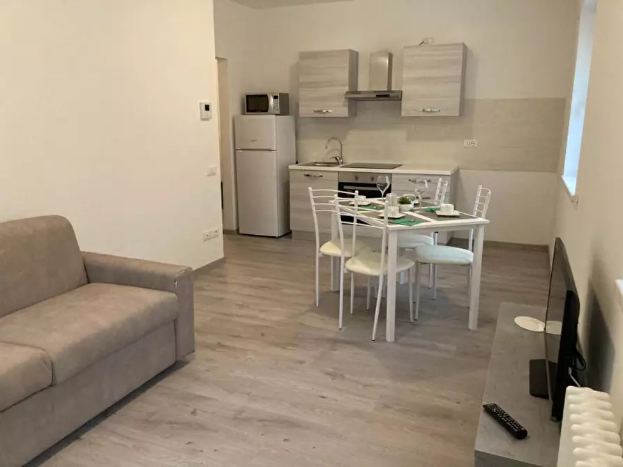 Immagine 5 di Casa bifamiliare in vendita  a Trento