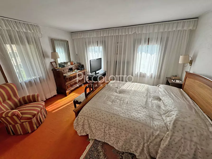 Immagine 11 di Rustico / casale in vendita  in via Foresto Nuovo a Asolo