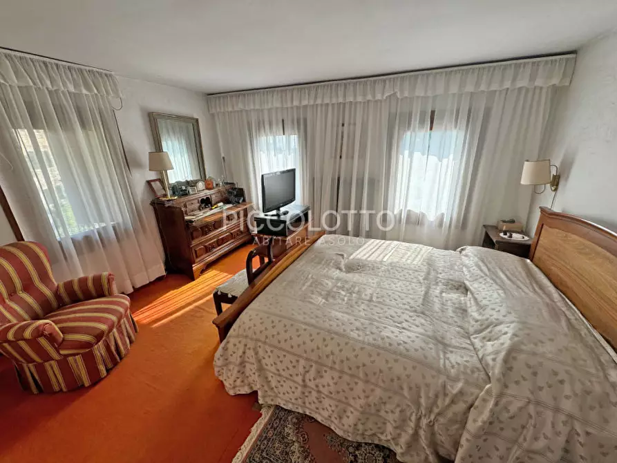 Immagine 11 di Rustico / casale in vendita  in via Foresto Nuovo a Asolo