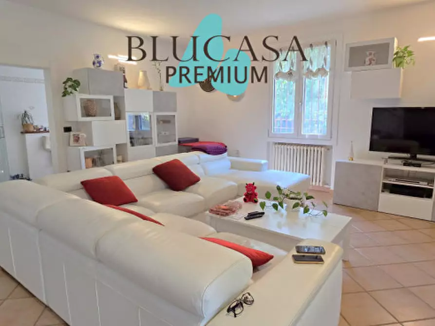 Immagine 3 di Casa bifamiliare in vendita  in Via Loreta a Bertinoro