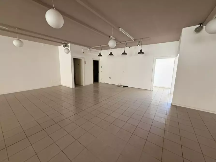 Immagine 5 di Ufficio in affitto  in via Marosticana 237 a Dueville