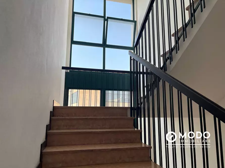 Immagine 3 di Laboratorio in vendita  in Via Marosticana a Dueville