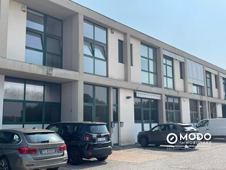 Immagine 21 di Laboratorio in vendita  in Via Marosticana a Dueville