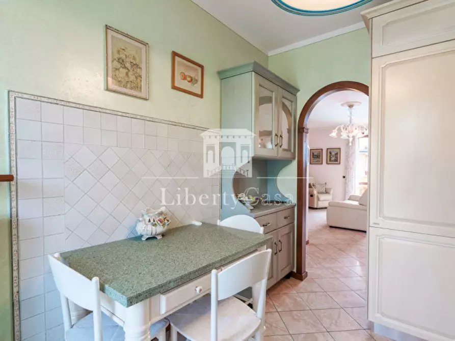 Immagine 10 di Appartamento in vendita  in Via Zane a Salò