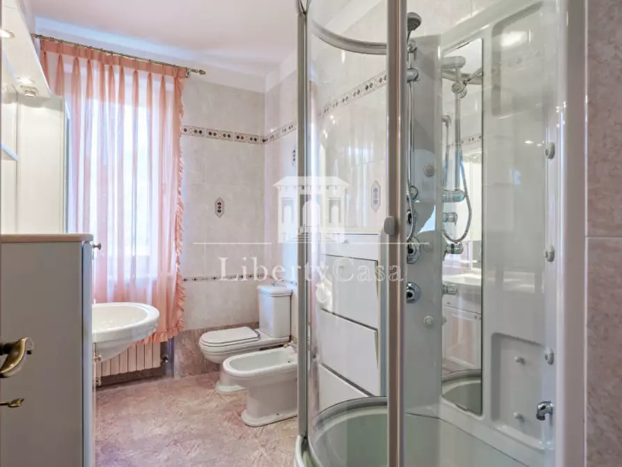 Immagine 15 di Appartamento in vendita  in Via Zane a Salò