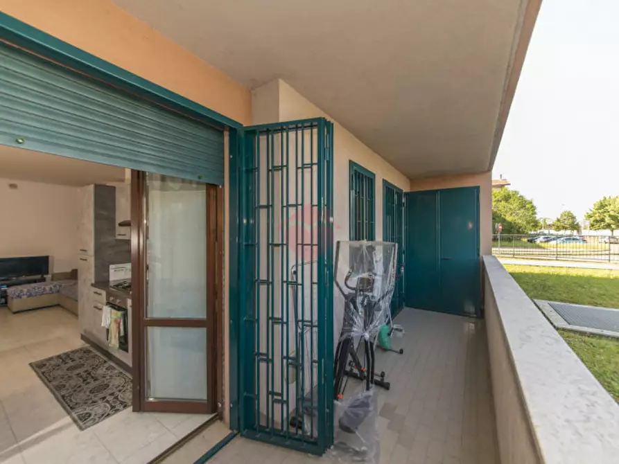 Immagine 10 di Appartamento in vendita  in Via Scarlatti 32 a Gorgonzola