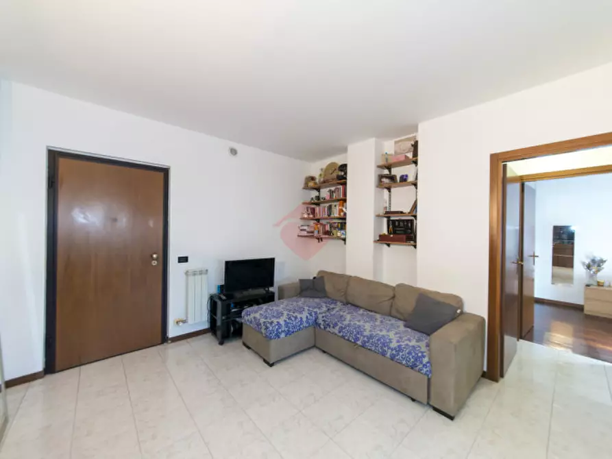 Immagine 15 di Appartamento in vendita  in Via Scarlatti 32 a Gorgonzola