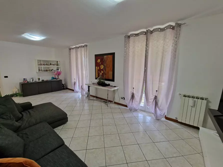 Immagine 4 di Appartamento in vendita  in Via Bosena a Rapallo