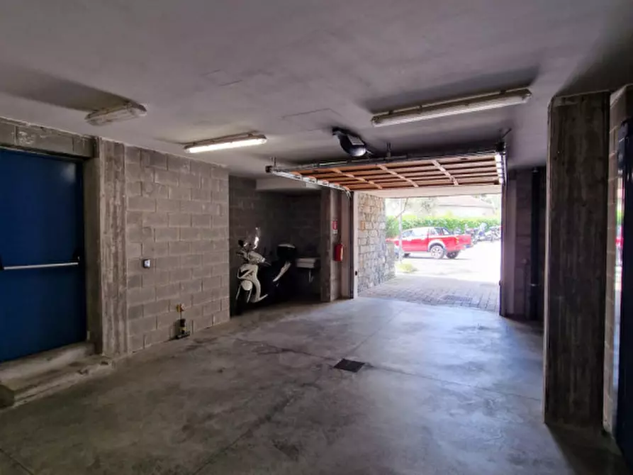 Immagine 39 di Appartamento in vendita  in Via Bosena a Rapallo