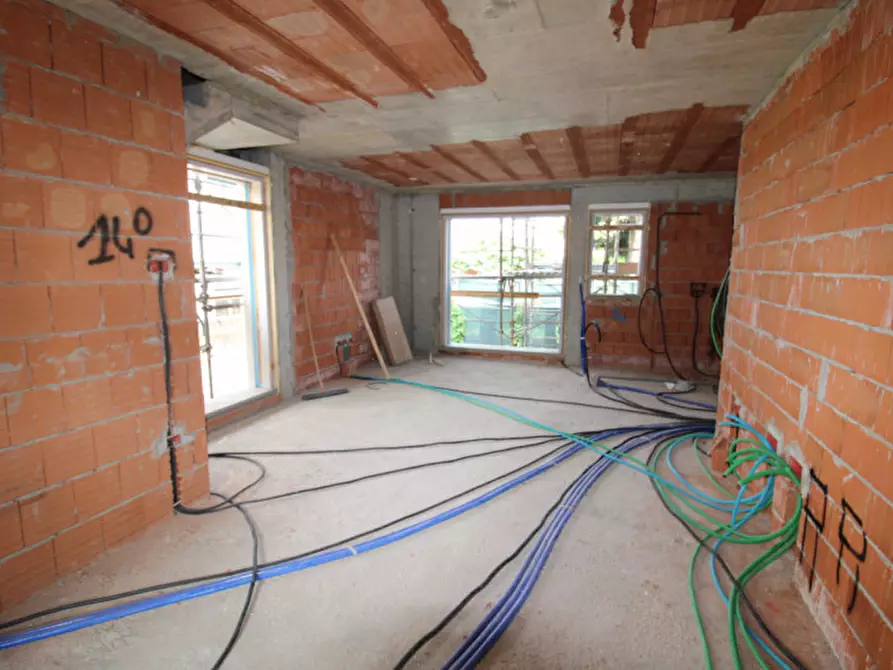 Immagine 10 di Casa bifamiliare in vendita  in Via Vittorio Alfieri a Vedano Al Lambro