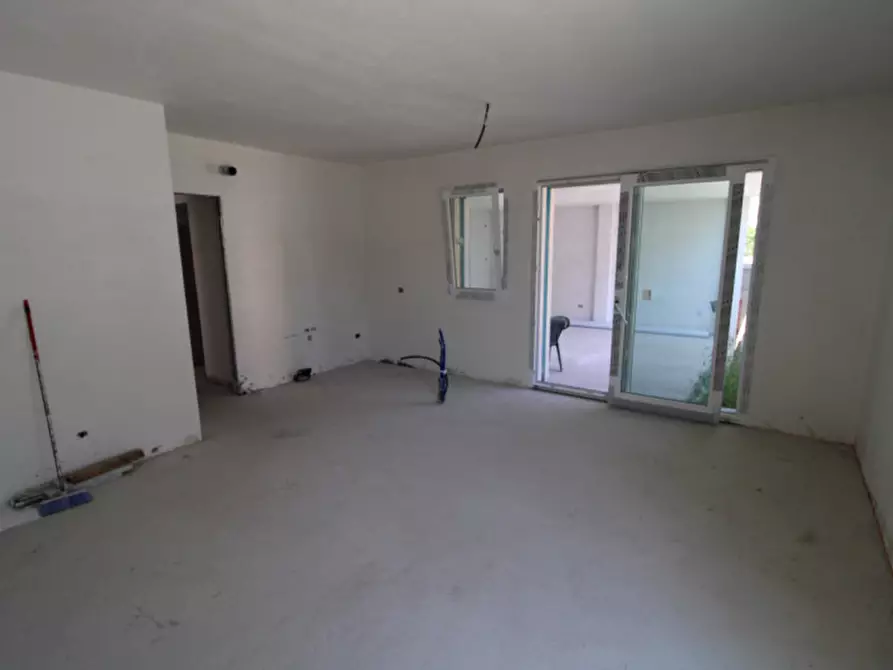 Immagine 12 di Casa bifamiliare in vendita  in Via Vittorio Alfieri a Vedano Al Lambro