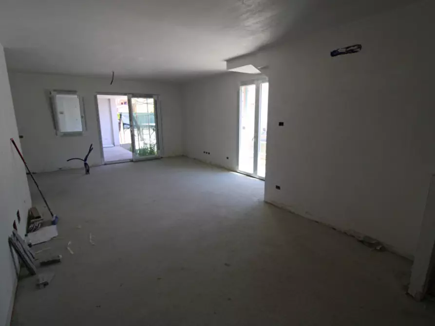 Immagine 16 di Casa bifamiliare in vendita  in Via Vittorio Alfieri a Vedano Al Lambro