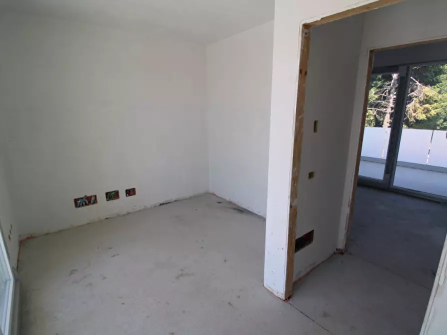 Immagine 26 di Casa bifamiliare in vendita  in Via Vittorio Alfieri a Vedano Al Lambro