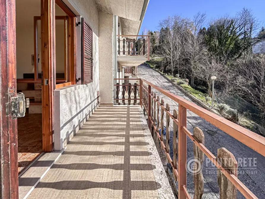 Immagine 21 di Appartamento in vendita  in Villaggio Albarè a Ferrara Di Monte Baldo