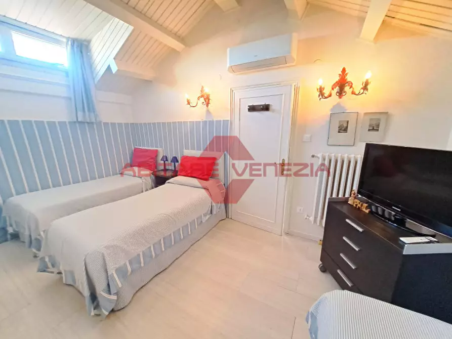 Immagine 2 di Appartamento in vendita  in Via Lorenzo Marcello a Venezia