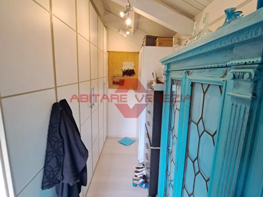 Immagine 8 di Appartamento in vendita  in Via Lorenzo Marcello a Venezia