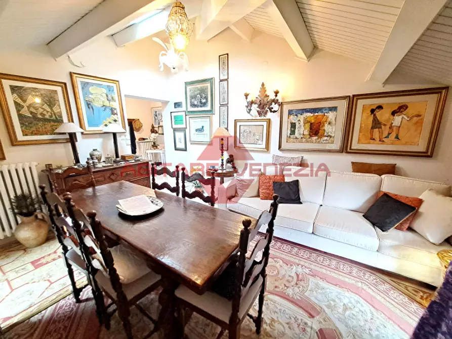 Immagine 15 di Appartamento in vendita  in Via Lorenzo Marcello a Venezia