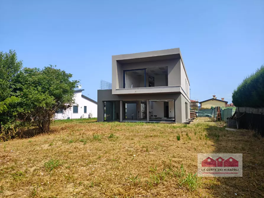 Immagine 1 di Casa indipendente in vendita  in Via Parmesana a Monticello Conte Otto