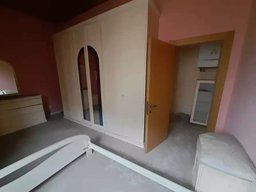 Immagine 4 di Appartamento in vendita  in Piazza XXIV Maggio n.3 a Cassolnovo