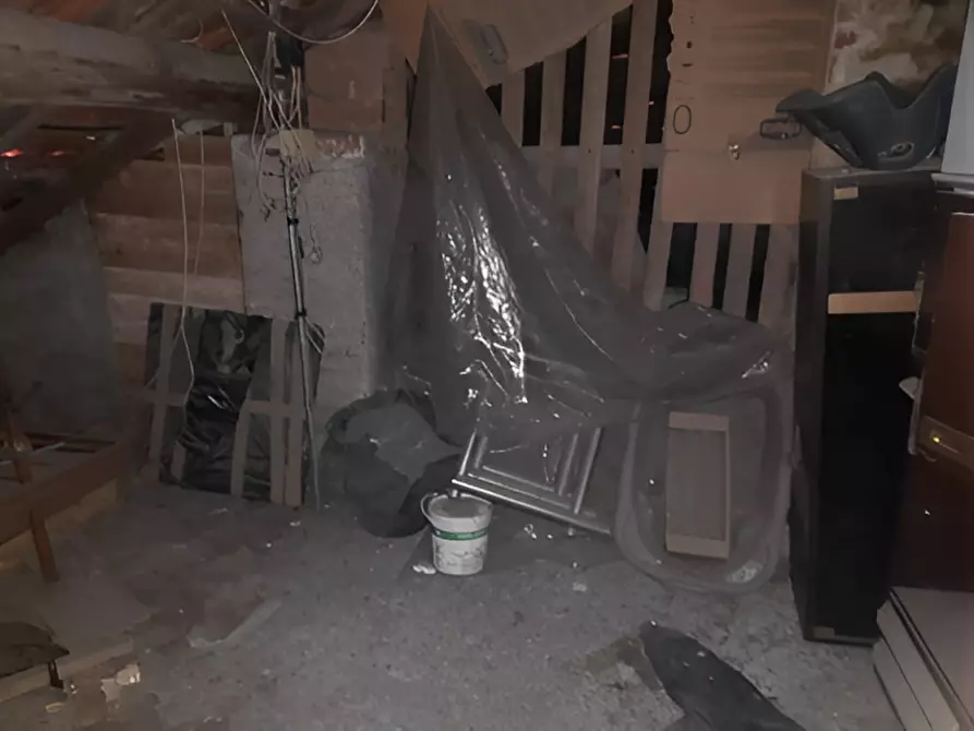 Immagine 9 di Appartamento in vendita  in Piazza XXIV Maggio n.3 a Cassolnovo