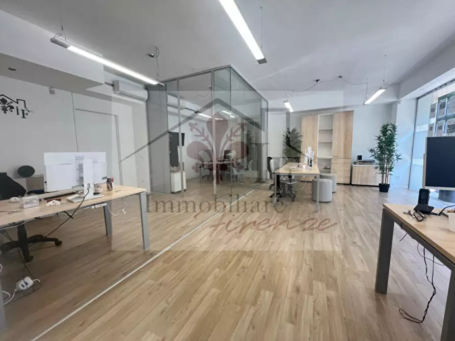 Immagine 4 di Attività commerciale in affitto  in Via Pistoiese 428 a Firenze