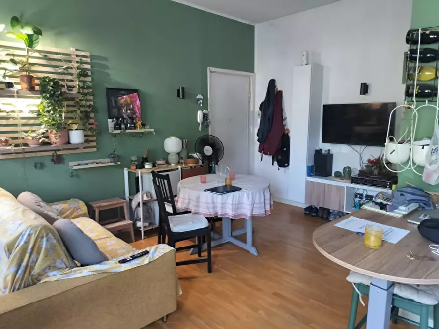 Immagine 3 di Appartamento in vendita  in Viale Martiri di Cefalonia a Parma