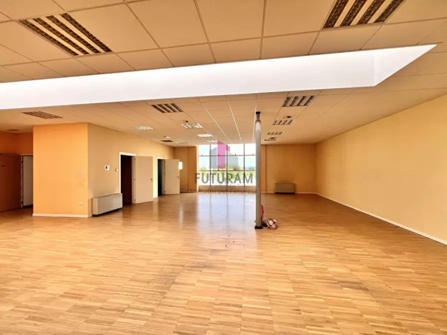 Immagine 2 di Ufficio in affitto  in Via Ungaretti 14 a Dueville