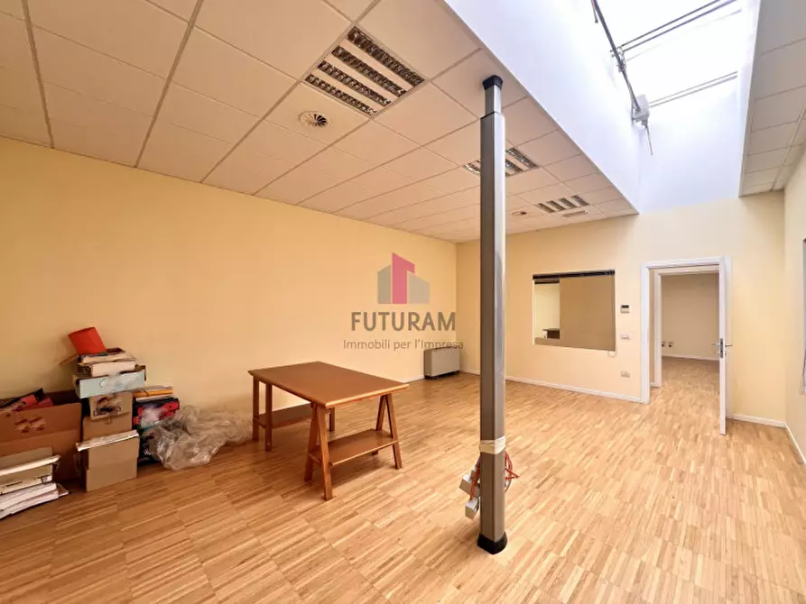 Immagine 6 di Ufficio in affitto  in Via Ungaretti 14 a Dueville