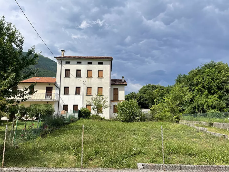 Immagine 5 di Casa bifamiliare in vendita  a Vittorio Veneto