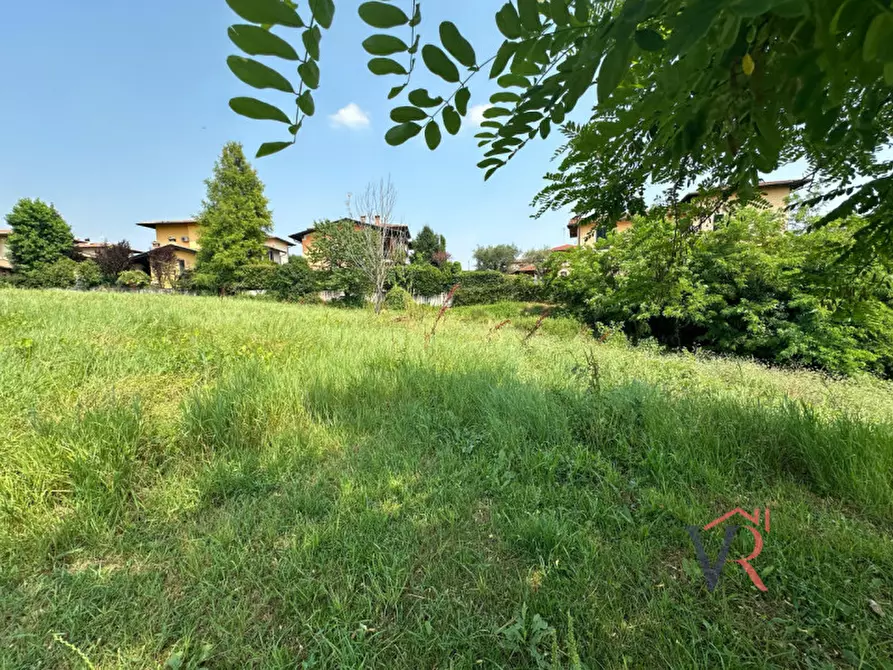 Immagine 2 di Terreno in vendita  a Capriano Del Colle