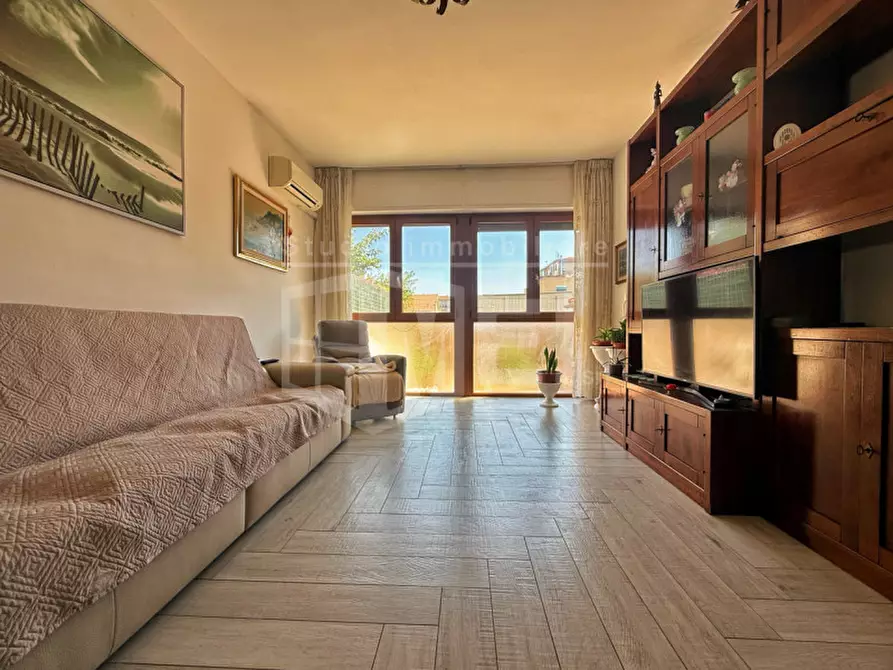 Immagine 7 di Appartamento in vendita  in VIA UMBERTO TERRACINI 19 a Livorno