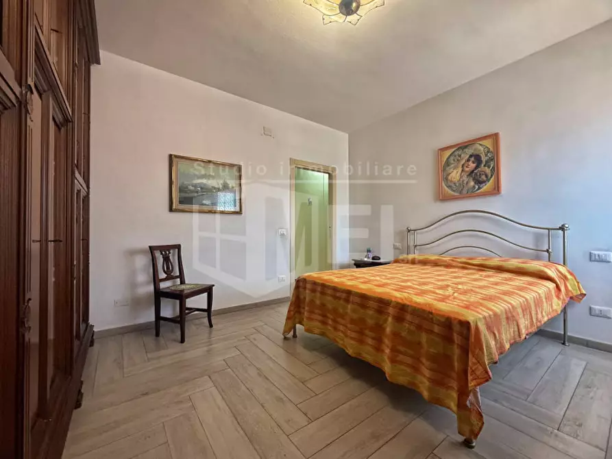 Immagine 12 di Appartamento in vendita  in VIA UMBERTO TERRACINI 19 a Livorno