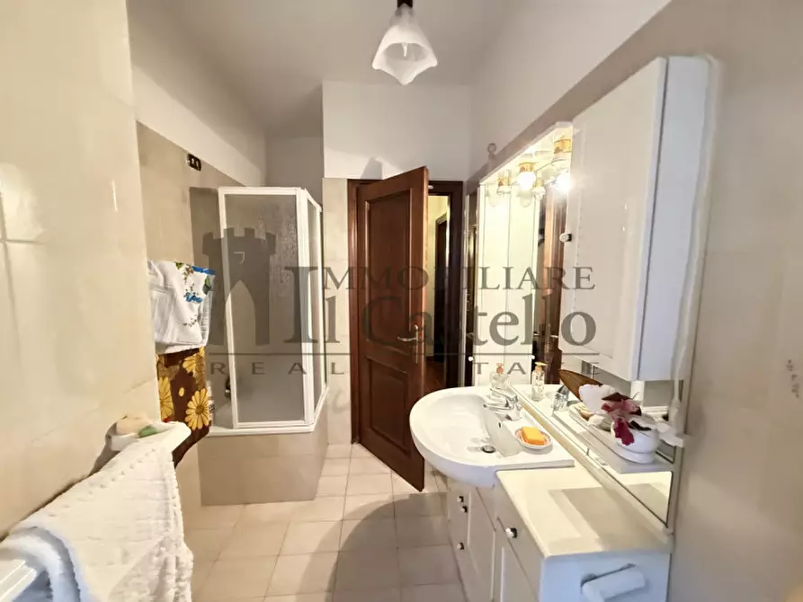 Immagine 13 di Casa indipendente in vendita  in Via Castiglionese a Paciano