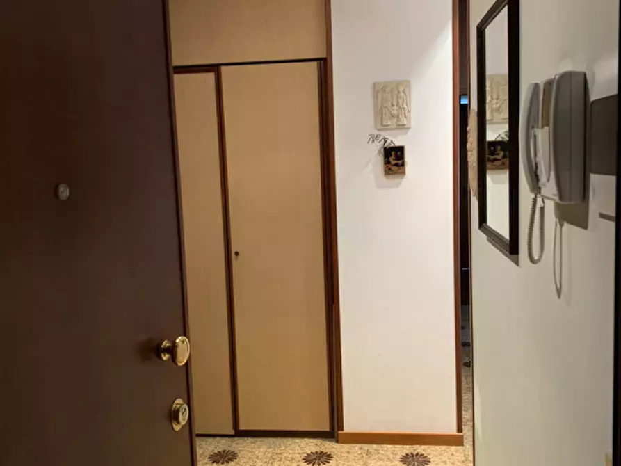 Immagine 5 di Appartamento in vendita  in Corso Antonio Fogazzaro a Vicenza