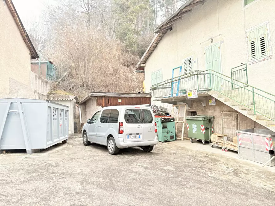 Immagine 3 di Casa indipendente in vendita  in Via Larseti a Cavareno