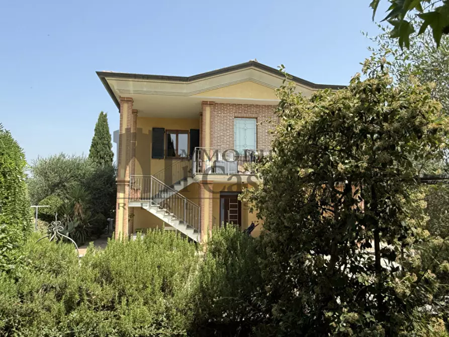 Immagine 4 di Villa in vendita  in Via Soccorso a Castiglione Del Lago