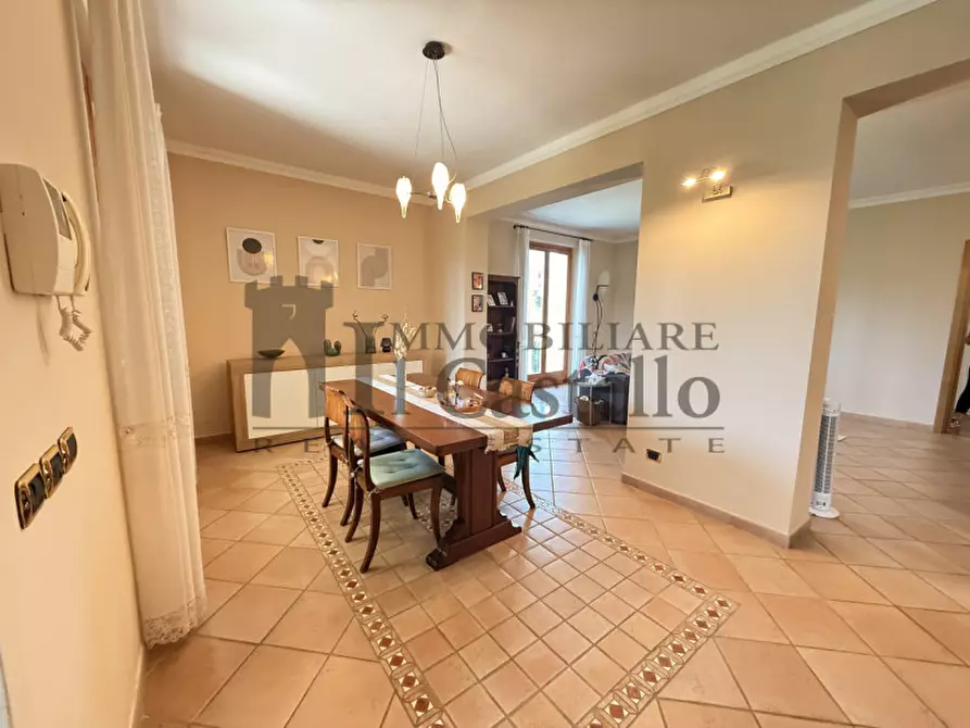 Immagine 13 di Villa in vendita  in Via Soccorso a Castiglione Del Lago